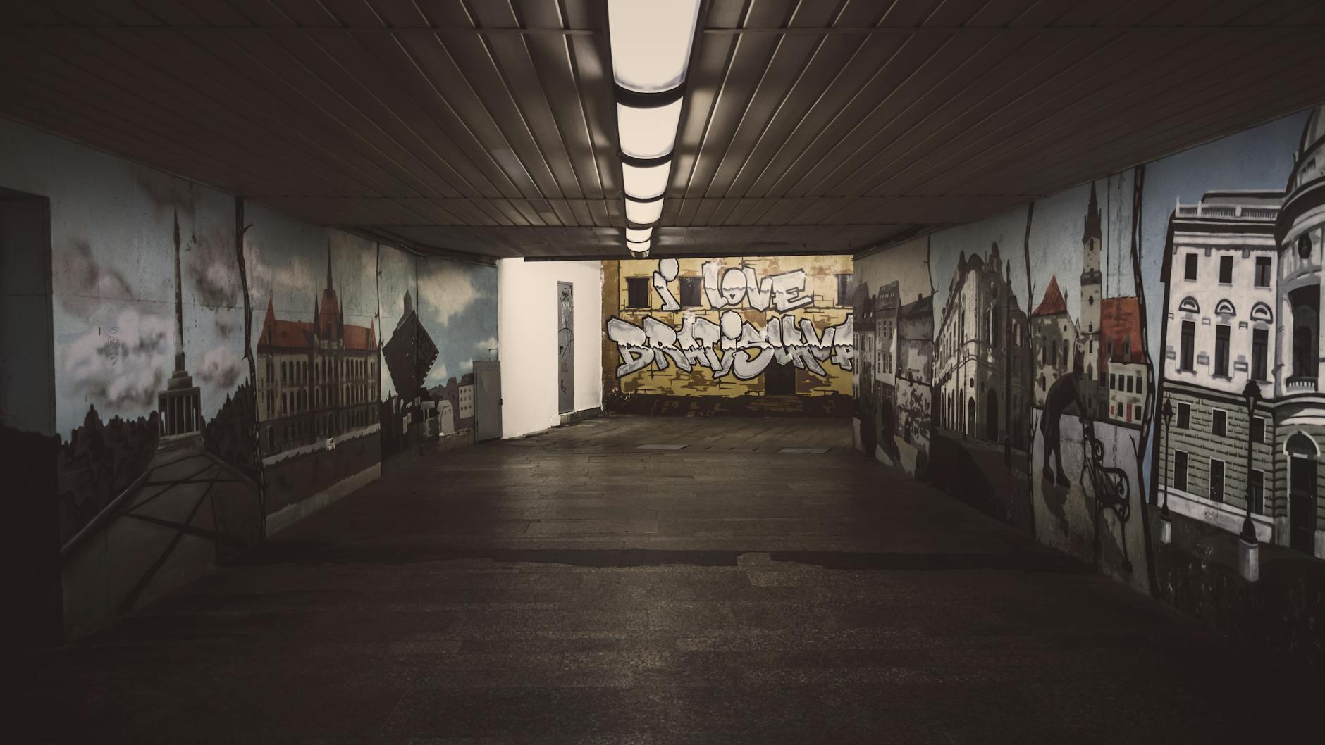 Katowice: Noc Muzeów i Retro Party – kulturalny weekend w mieście